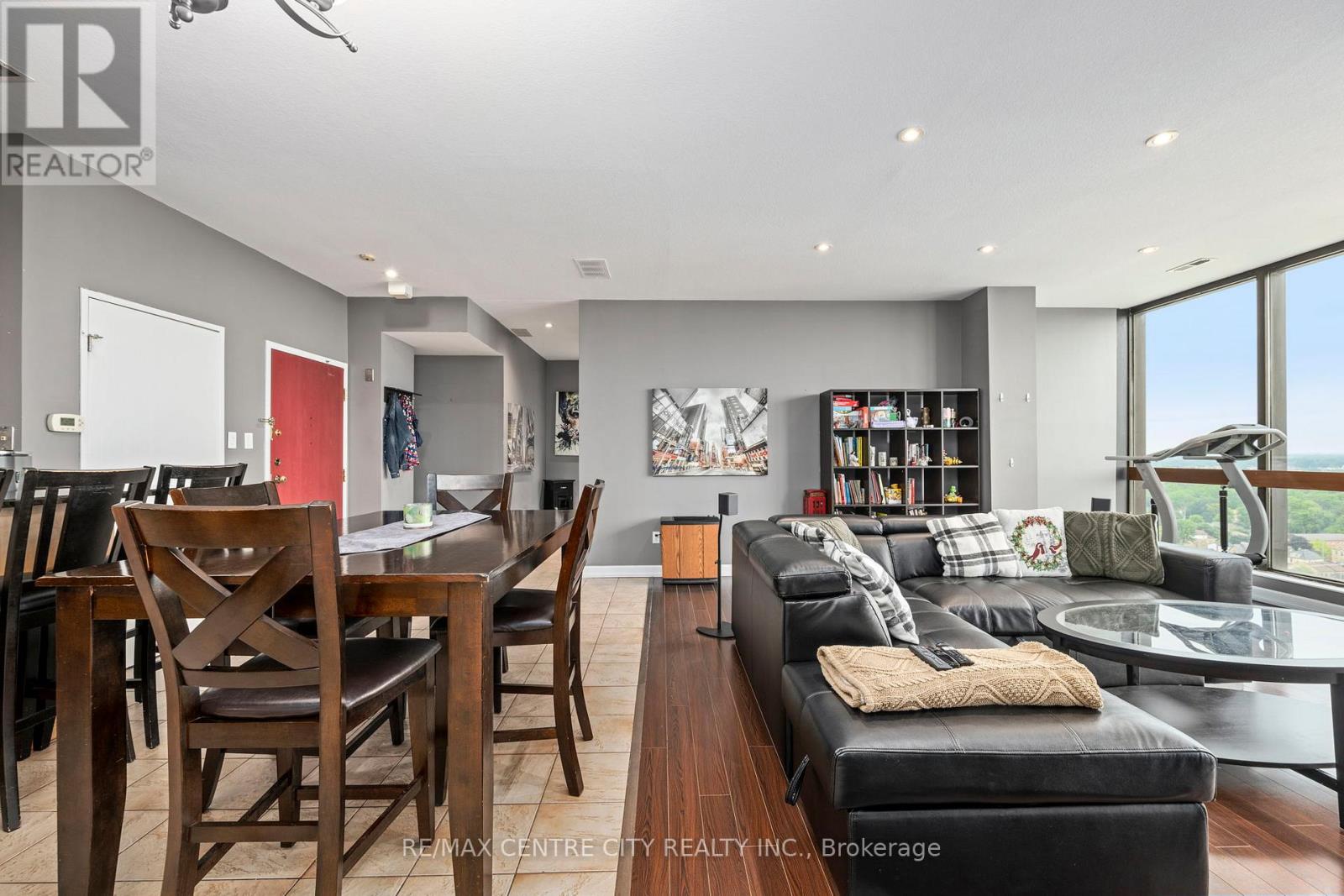 2108 - 389 Dundas Street E, London East, Ontario  N6B 3L5 - Photo 10 - X12497138