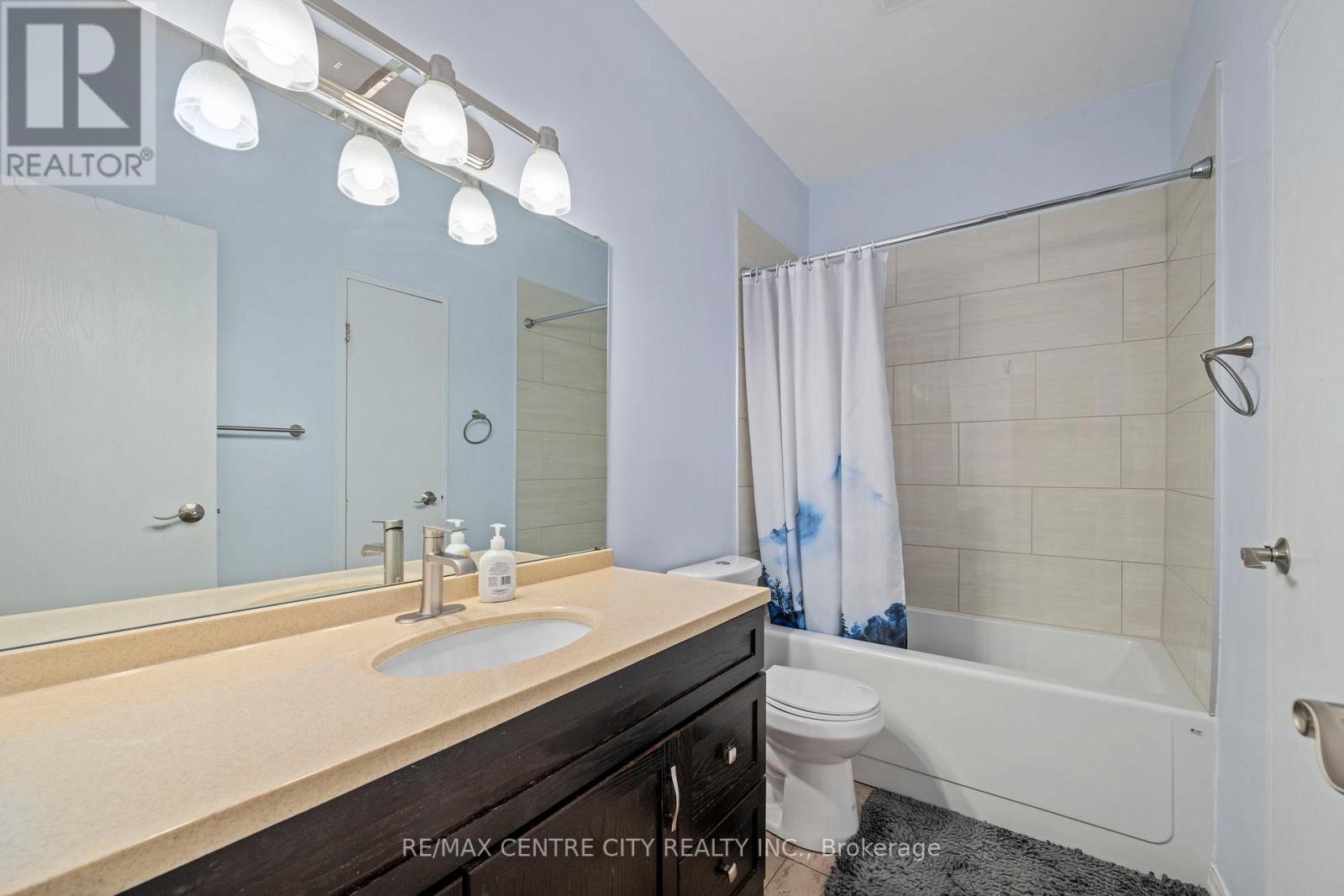 2108 - 389 Dundas Street E, London East, Ontario  N6B 3L5 - Photo 14 - X12497138