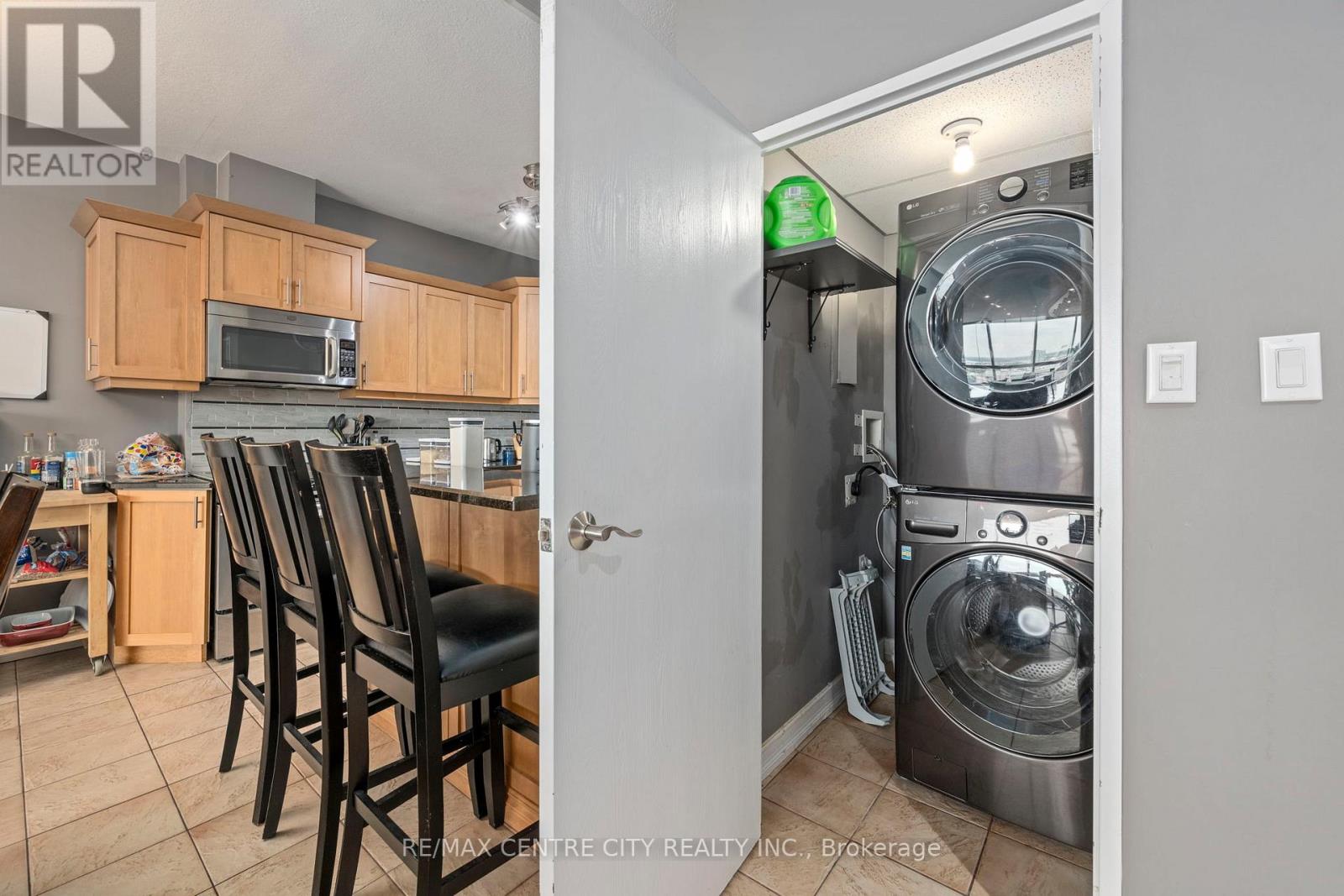 2108 - 389 Dundas Street E, London East, Ontario  N6B 3L5 - Photo 16 - X12497138