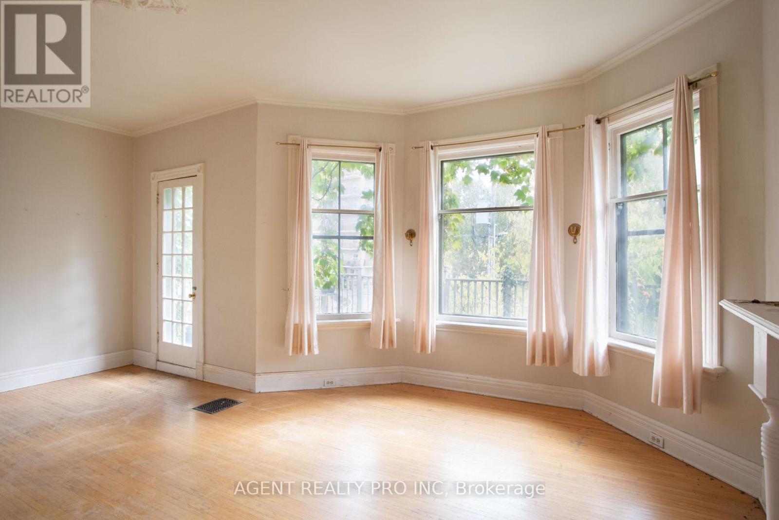 302 Central Street, London East, Ontario  N6B 2C8 - Photo 26 - X12497200