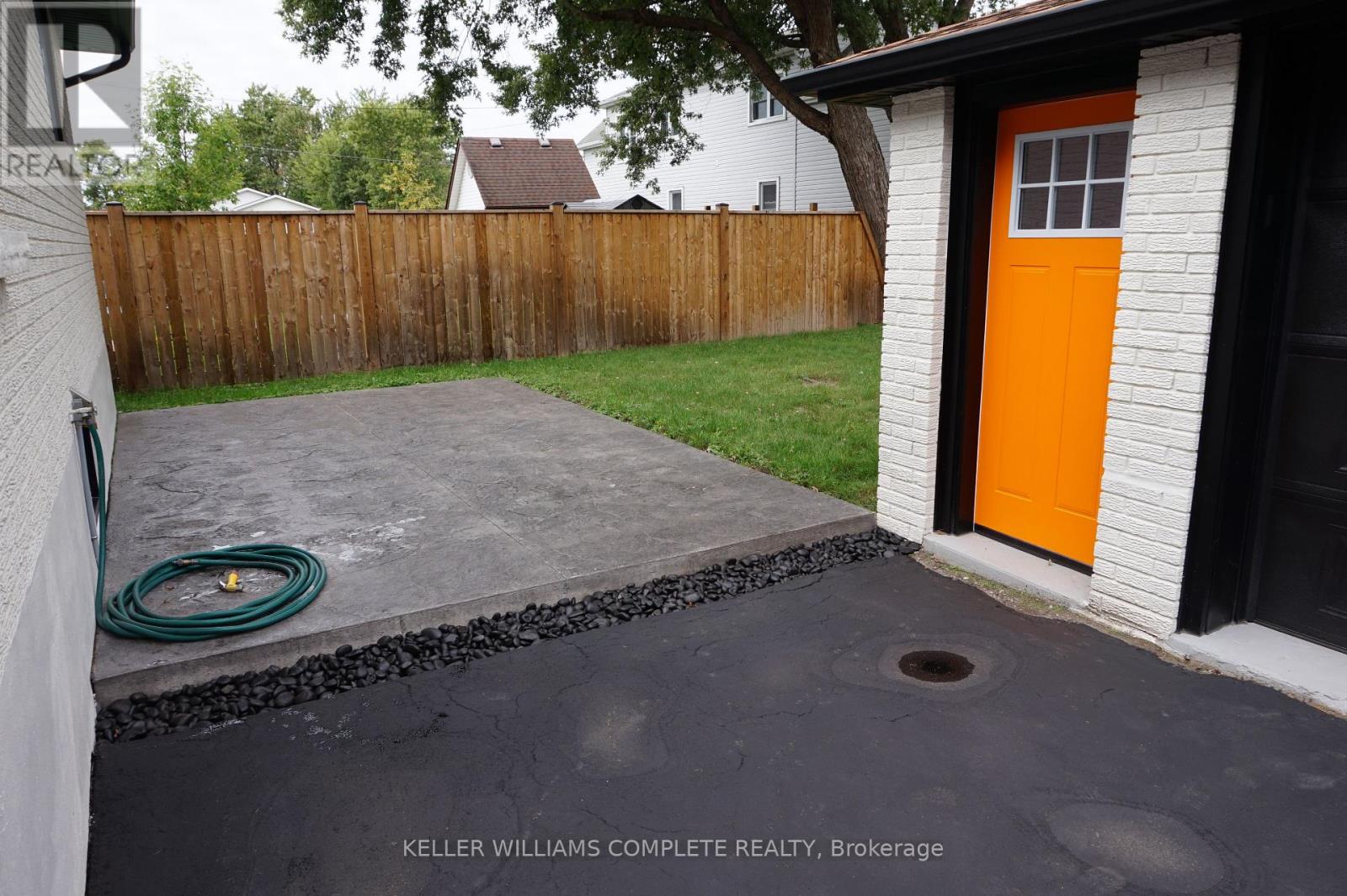 225 Henrietta Street, Fort Erie, Ontario  L2A 2K6 - Photo 23 - X12372960