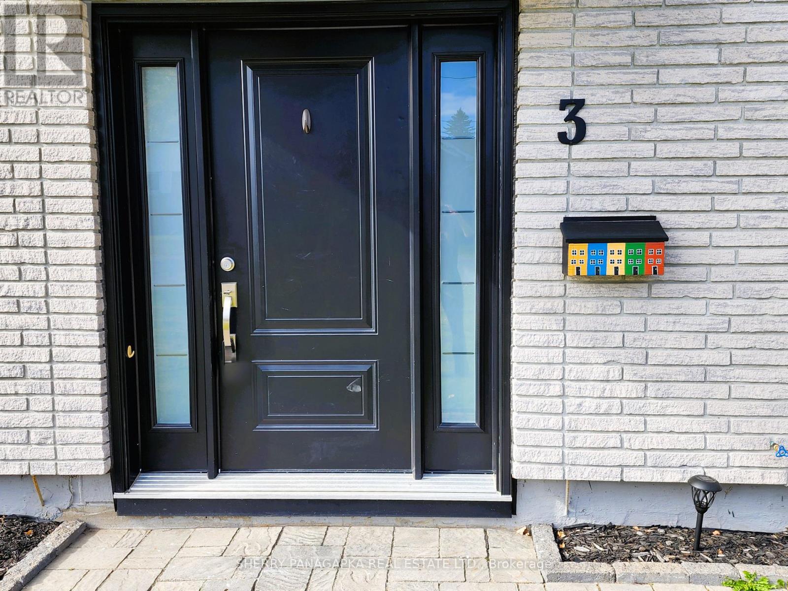 3 Mcphee Avenue, Kirkland Lake, Ontario P2N 1M1 - Photo 2 - T12497186