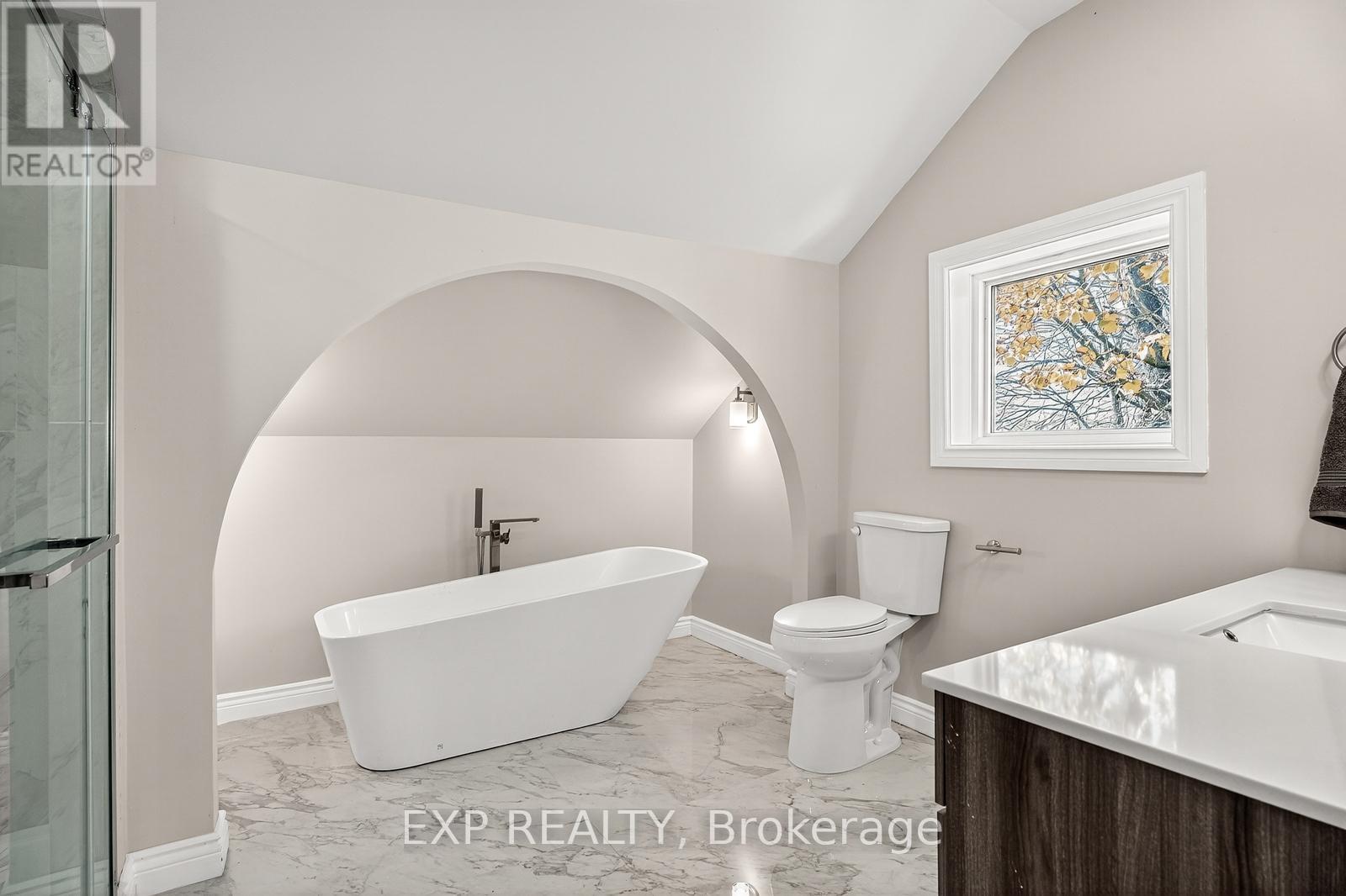 9 Mill Street, North Dundas, Ontario  K0C 1H0 - Photo 21 - X12496970