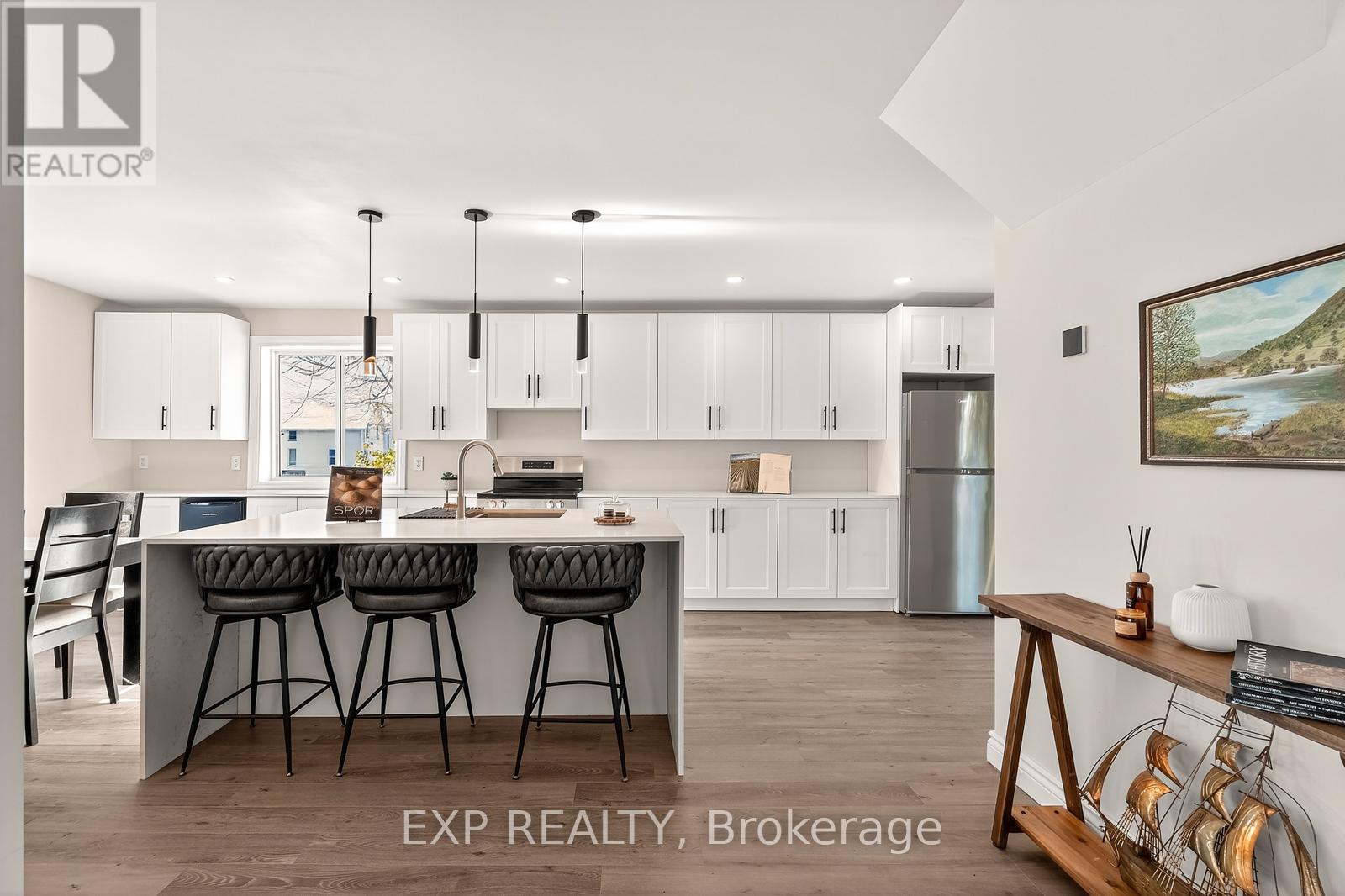 9 Mill Street, North Dundas, Ontario  K0C 1H0 - Photo 6 - X12496970