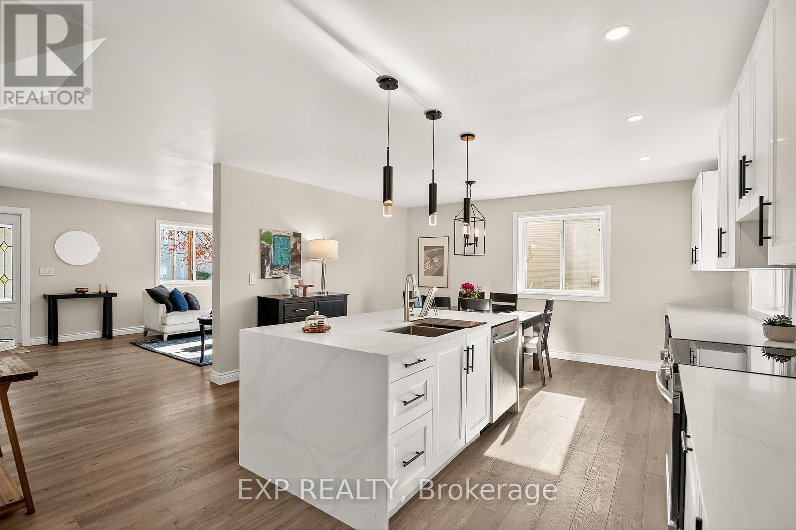 9 Mill Street, North Dundas, Ontario  K0C 1H0 - Photo 9 - X12496970