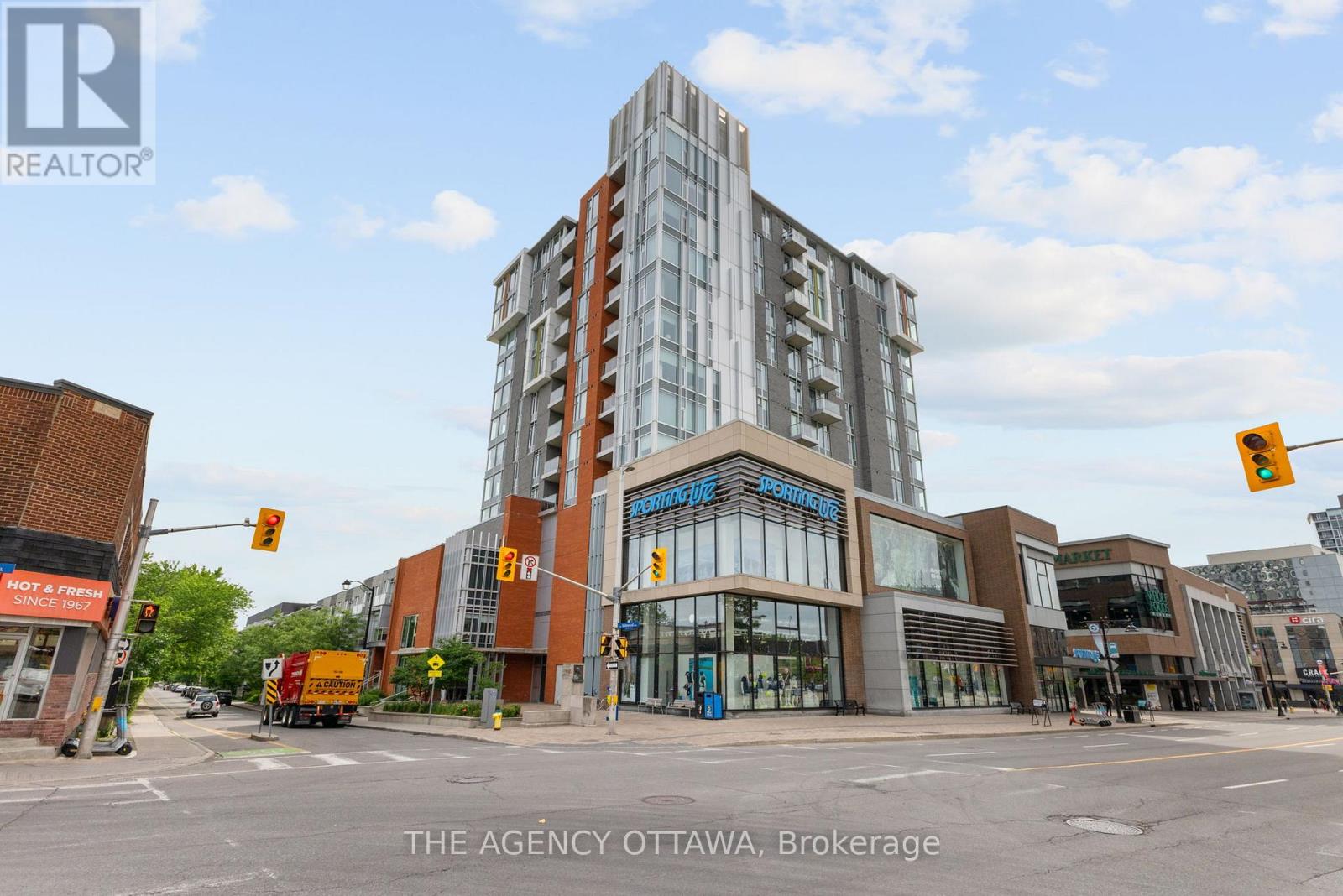 406 - 118 HOLMWOOD AVENUE, Ottawa, Ontario