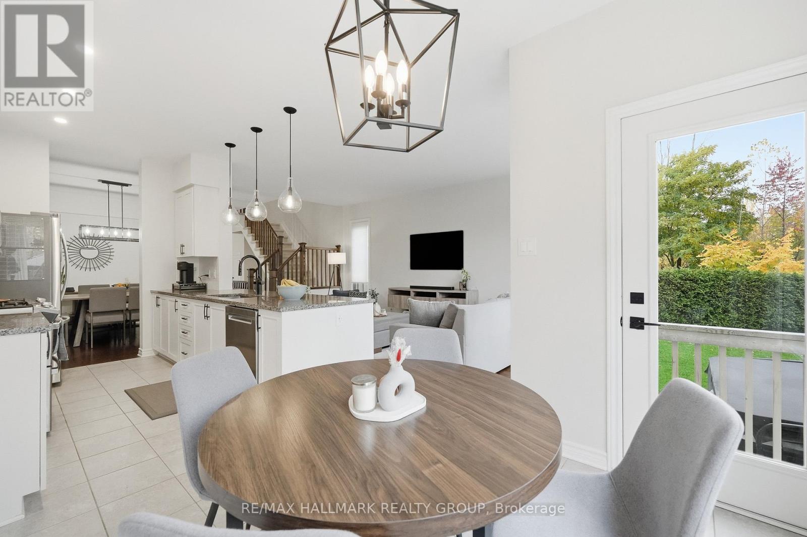 314 Melodie Street, Ottawa, Ontario  K1W 0H9 - Photo 16 - X12497066