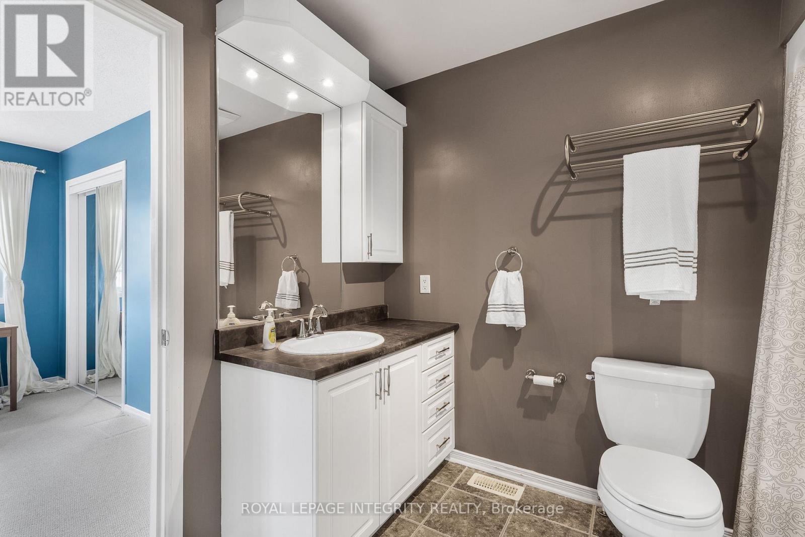 216 Eliot Street, Clarence-Rockland, Ontario  K4K 0E6 - Photo 18 - X12497128