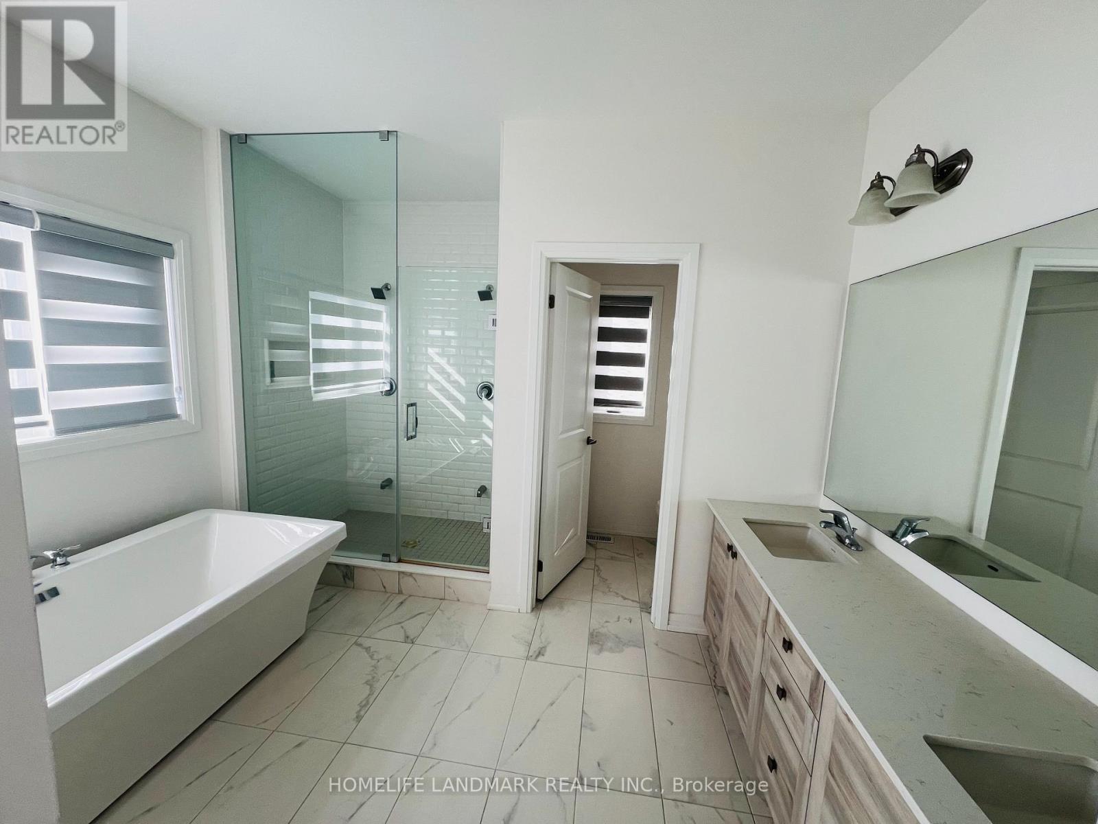 147 Markview Road, Whitchurch-Stouffville, Ontario  L4A 5B2 - Photo 10 - N12496876