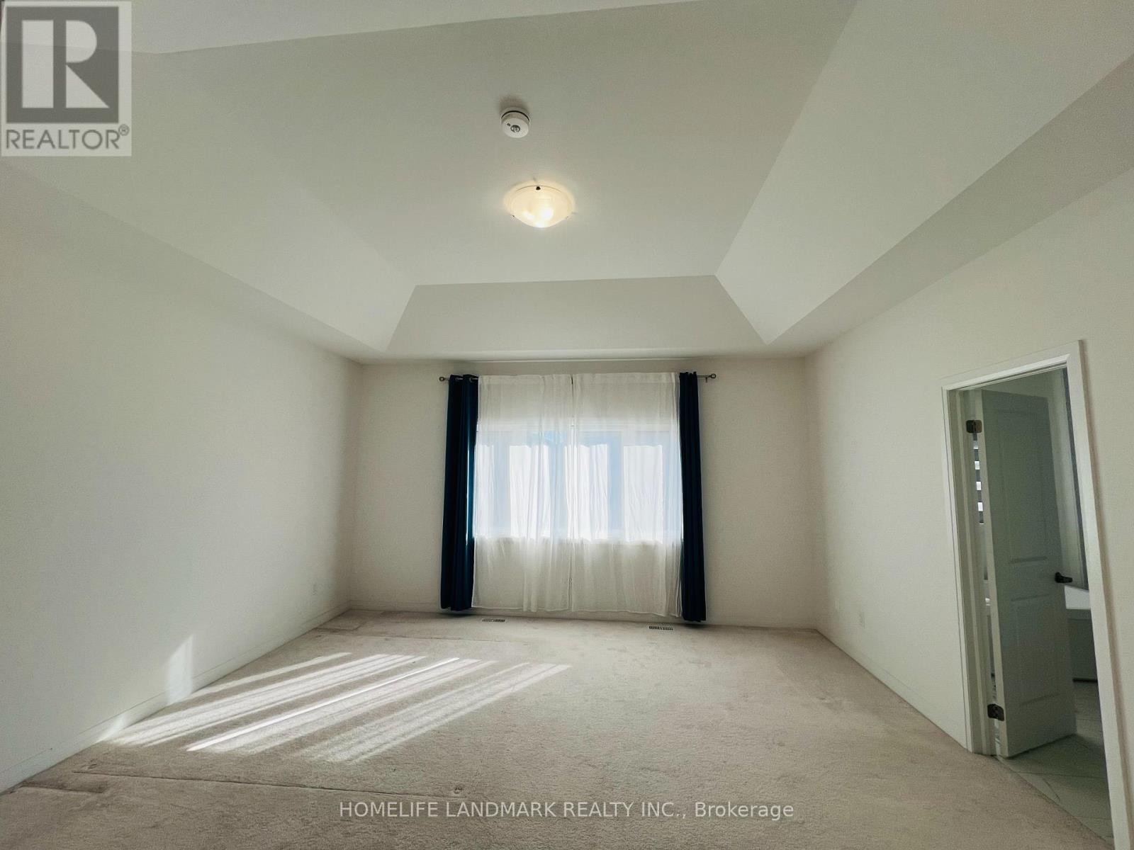 147 Markview Road, Whitchurch-Stouffville, Ontario  L4A 5B2 - Photo 9 - N12496876