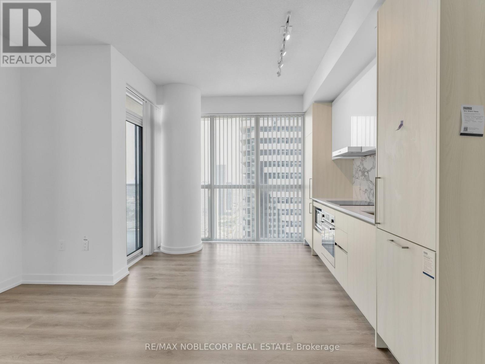 5012 - 225 Commerce Street, Vaughan, Ontario  L4K 0R1 - Photo 12 - N12496896