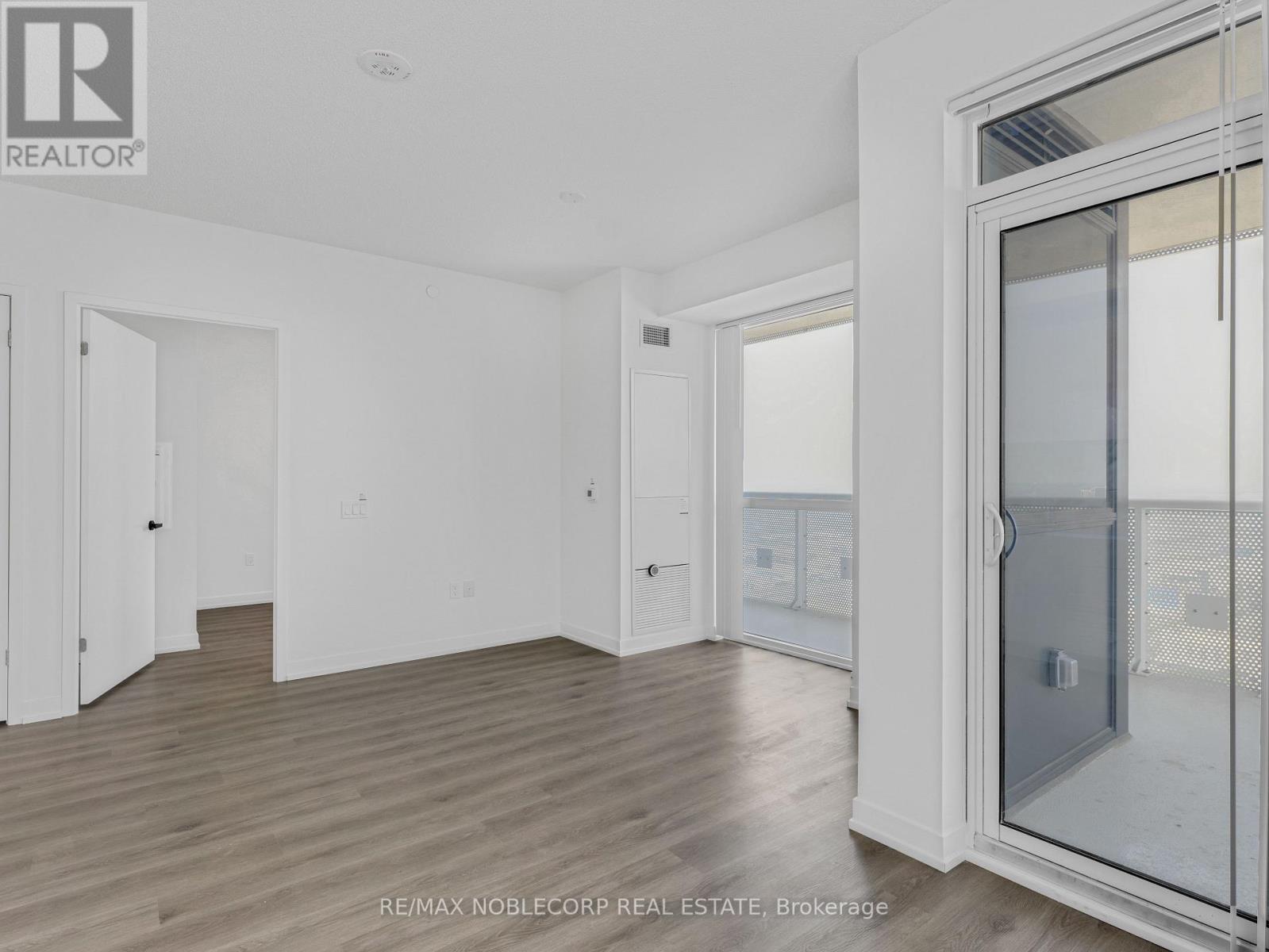 5012 - 225 Commerce Street, Vaughan, Ontario  L4K 0R1 - Photo 16 - N12496896