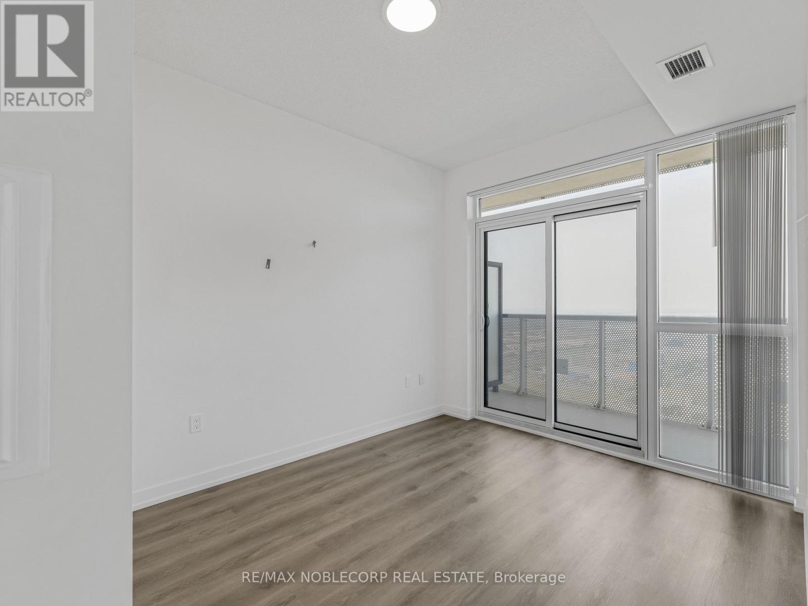 5012 - 225 Commerce Street, Vaughan, Ontario  L4K 0R1 - Photo 18 - N12496896