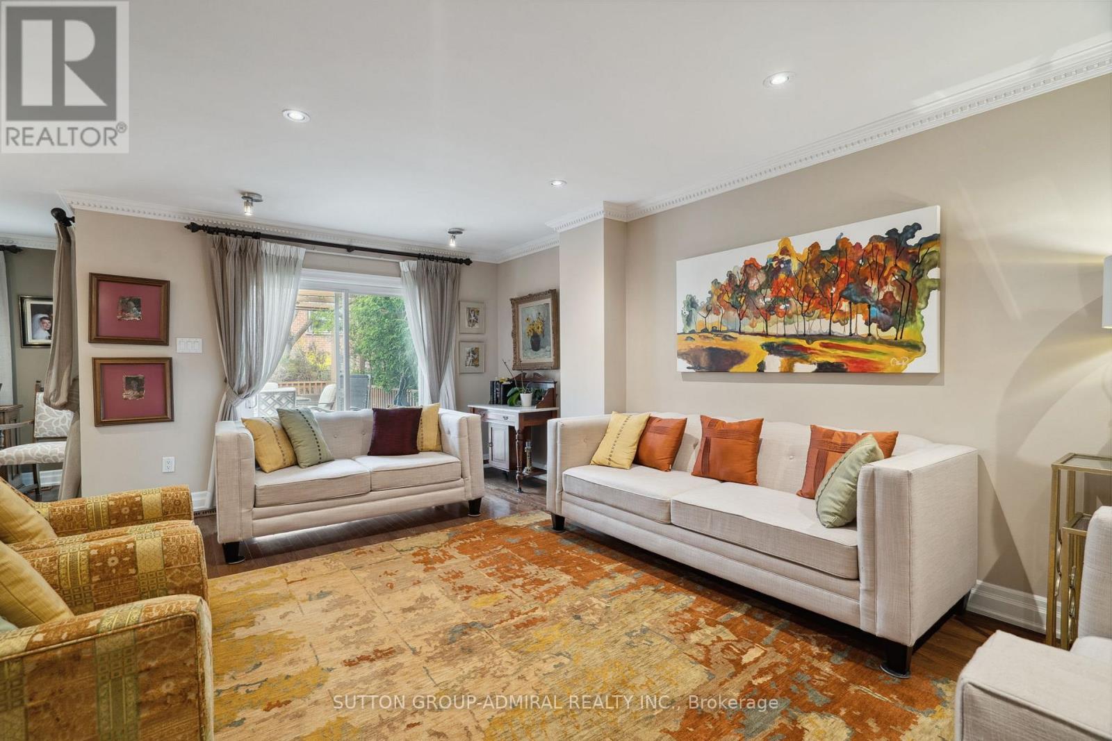 24 Patrice Crescent, Vaughan, Ontario  L4J 4Y8 - Photo 5 - N12496950