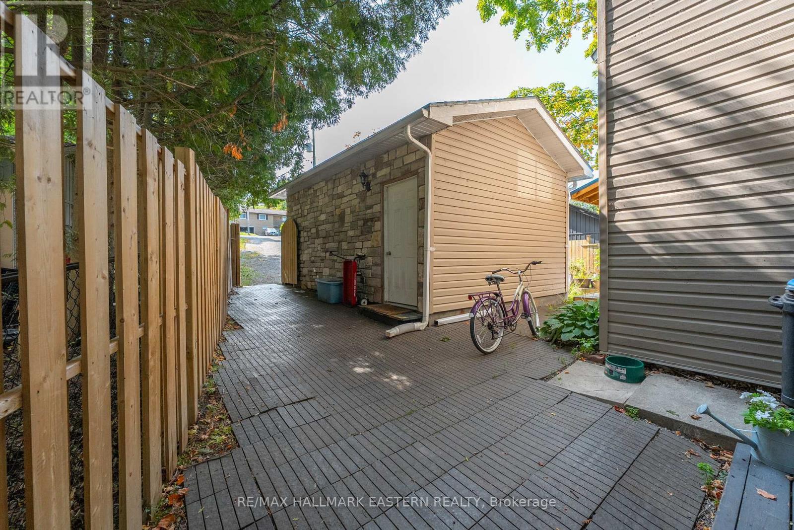 122 Maryland Drive, Selwyn, Ontario  K9J 0C5 - Photo 10 - X12396854