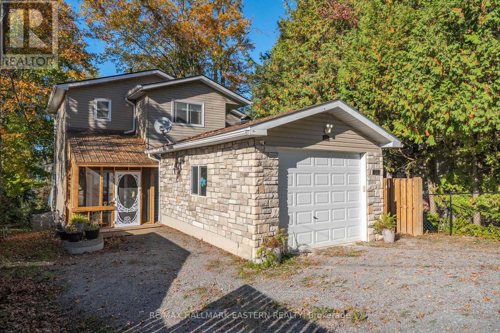 122 Maryland Drive, Selwyn, Ontario  K9J 0C5 - Photo 9 - X12396854