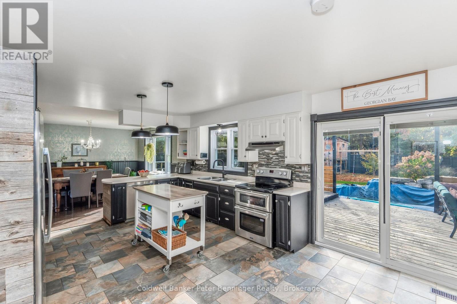 34 Ash Street, Tay, Ontario  L0K 2C0 - Photo 19 - S12496986