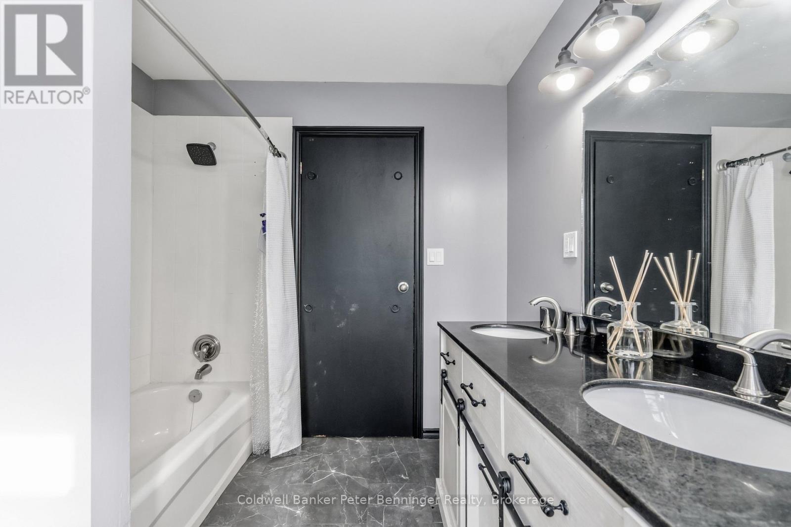 34 Ash Street, Tay, Ontario  L0K 2C0 - Photo 38 - S12496986