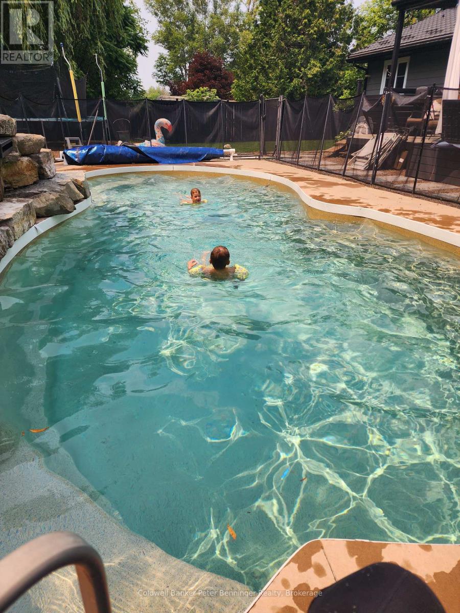 34 Ash Street, Tay, Ontario  L0K 2C0 - Photo 41 - S12496986