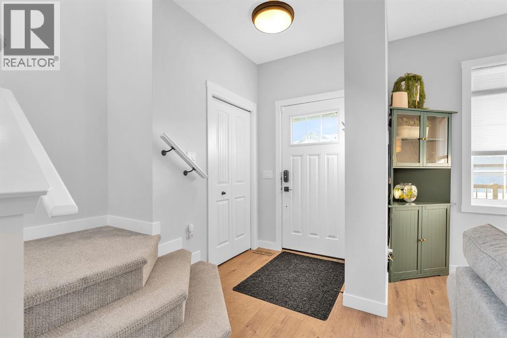 32 Legacy Reach Crescent Se, Calgary, Alberta  T2X 5A4 - Photo 3 - A2257144