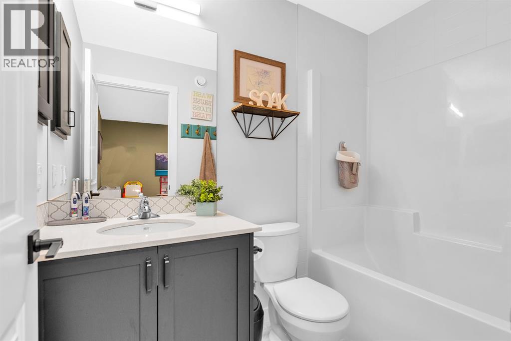 32 Legacy Reach Crescent Se, Calgary, Alberta  T2X 5A4 - Photo 28 - A2257144