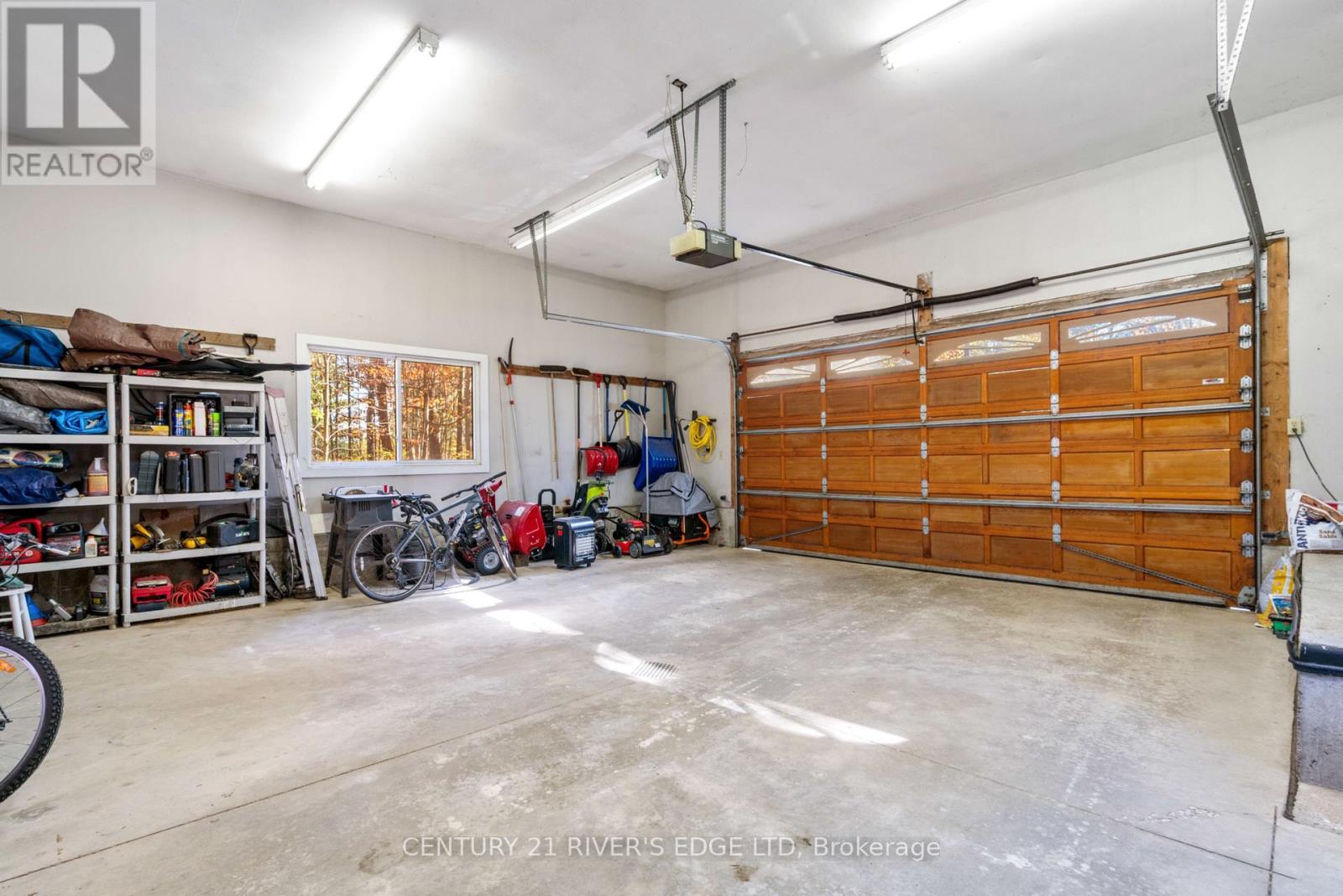 386 Old River Road, Front Of Yonge, Ontario  K0E 1R0 - Photo 37 - X12497018