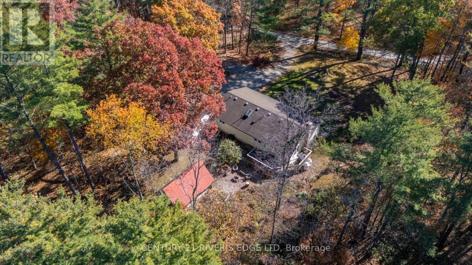 386 Old River Road, Front Of Yonge, Ontario  K0E 1R0 - Photo 46 - X12497018