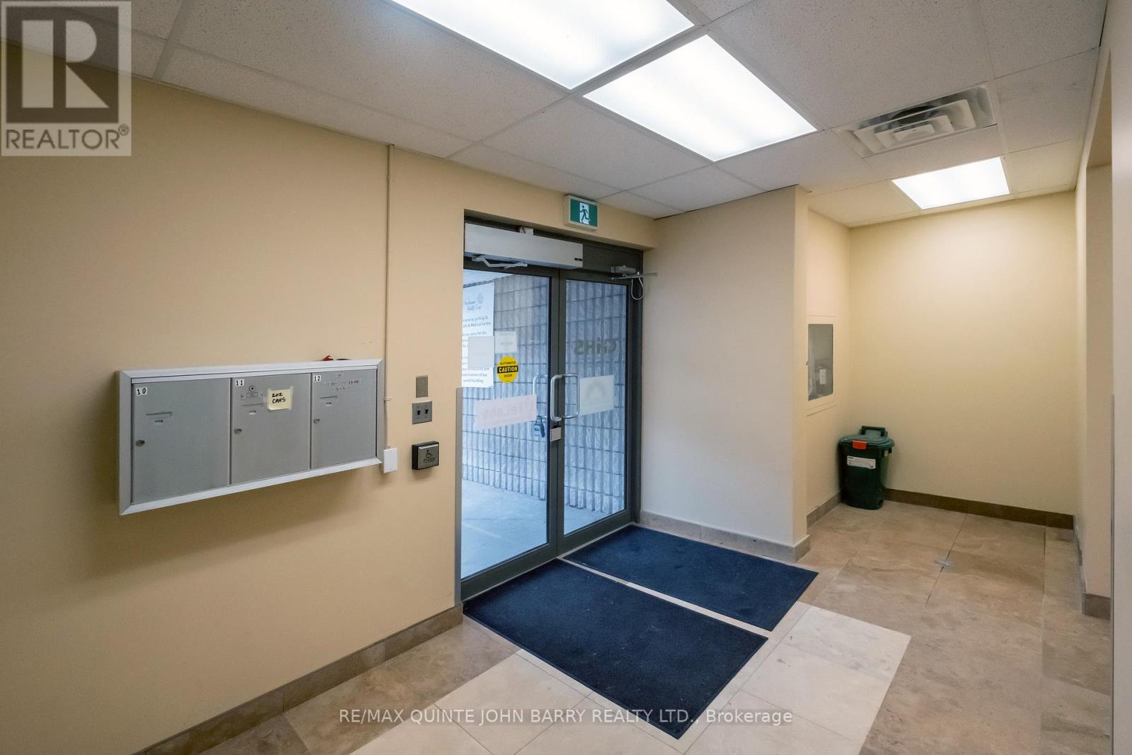 201 - 30 King Street, Quinte West, Ontario K8V 6B1 - Photo 3 - X12496972