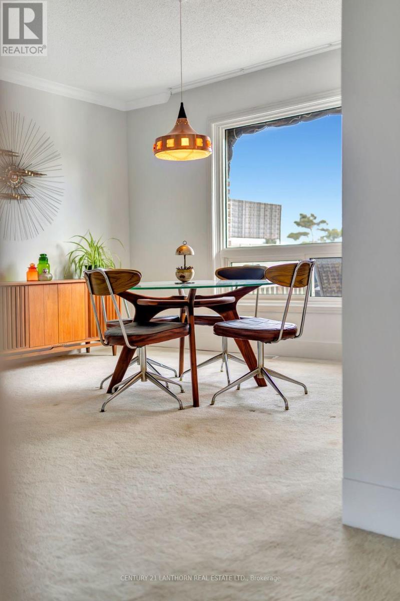 456 Old Surrey Lane, Kawartha Lakes, Ontario  K0M 1A0 - Photo 12 - X12497176