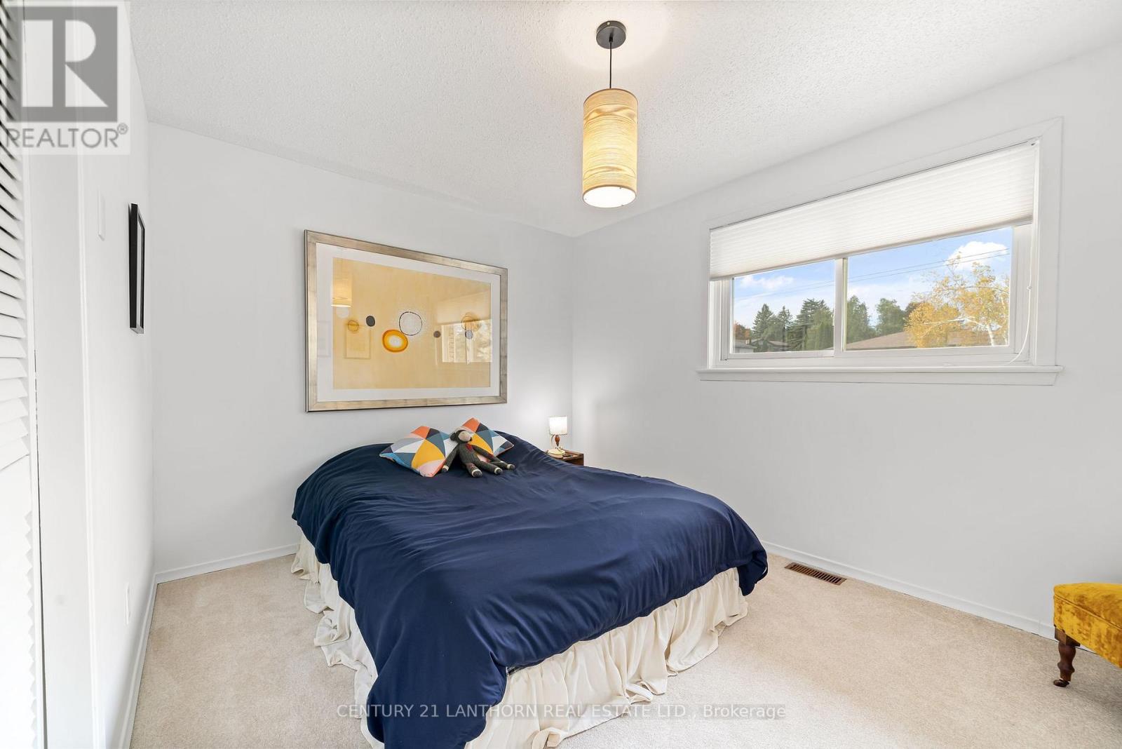 456 Old Surrey Lane, Kawartha Lakes, Ontario  K0M 1A0 - Photo 15 - X12497176