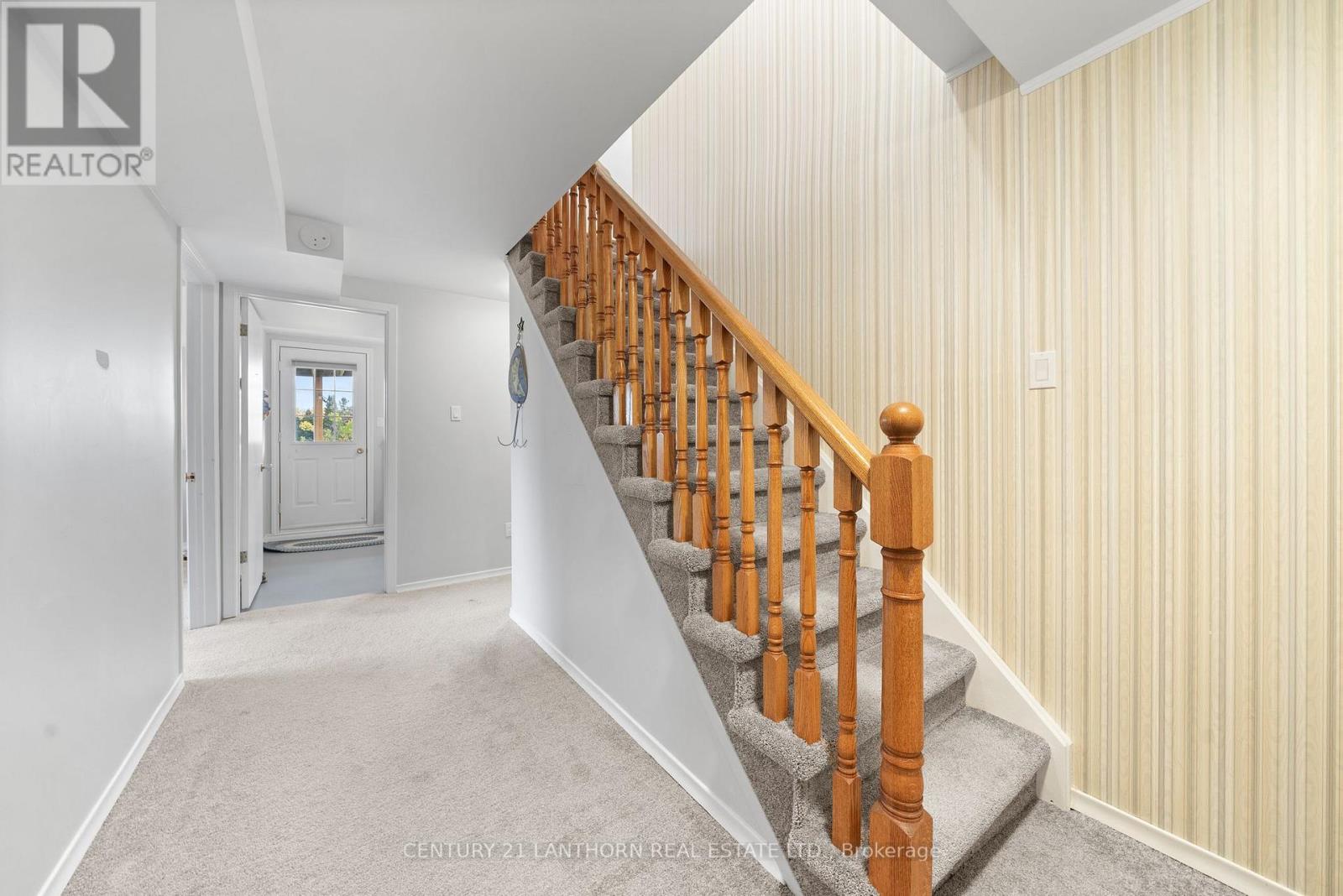 456 Old Surrey Lane, Kawartha Lakes, Ontario  K0M 1A0 - Photo 21 - X12497176