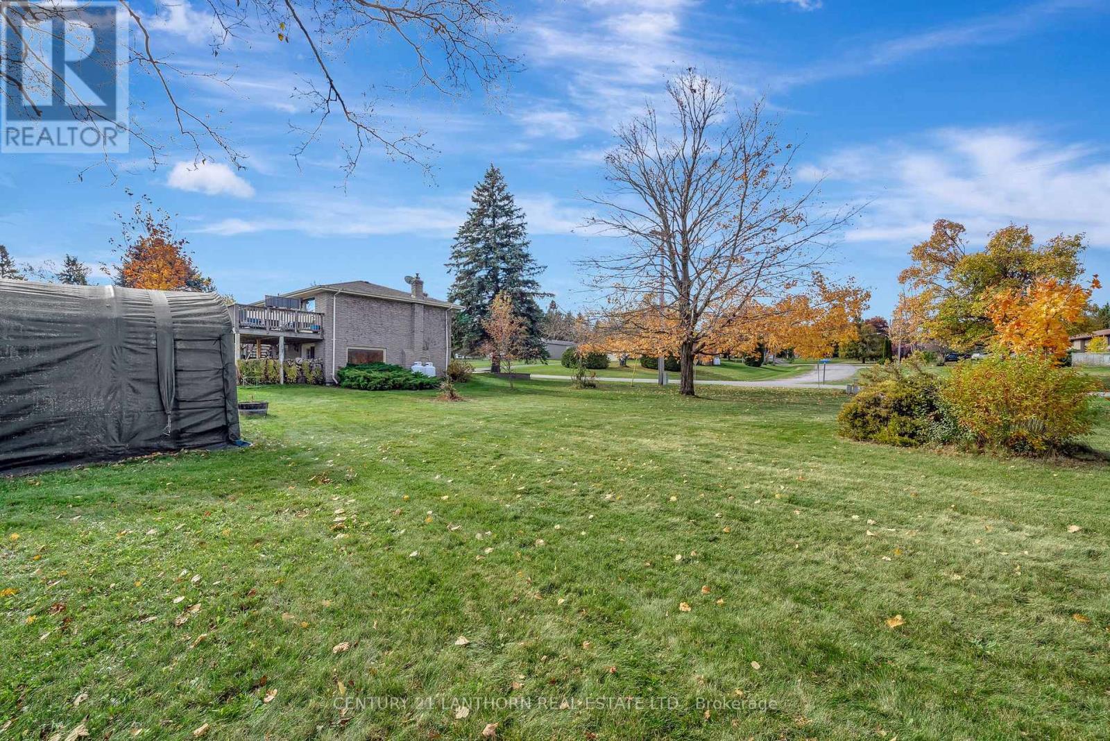 456 Old Surrey Lane, Kawartha Lakes, Ontario  K0M 1A0 - Photo 36 - X12497176