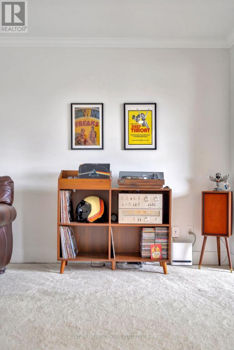 456 Old Surrey Lane, Kawartha Lakes, Ontario  K0M 1A0 - Photo 8 - X12497176