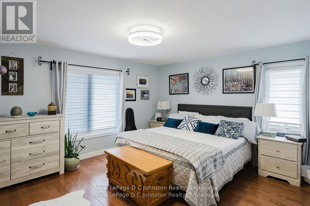 477 Buckby Lane, Saugeen Shores, Ontario  N0H 2C1 - Photo 16 - X12497032