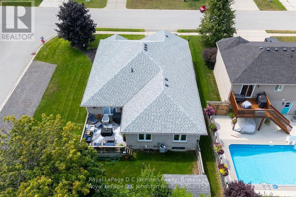 477 Buckby Lane, Saugeen Shores, Ontario  N0H 2C1 - Photo 33 - X12497032