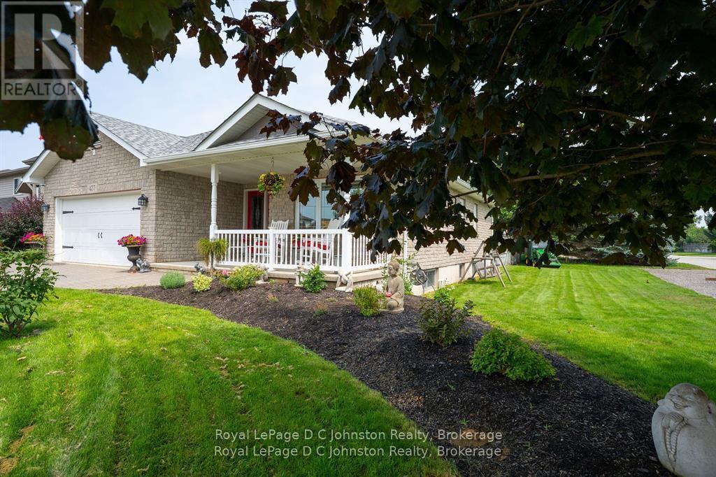 477 Buckby Lane, Saugeen Shores, Ontario  N0H 2C1 - Photo 37 - X12497032