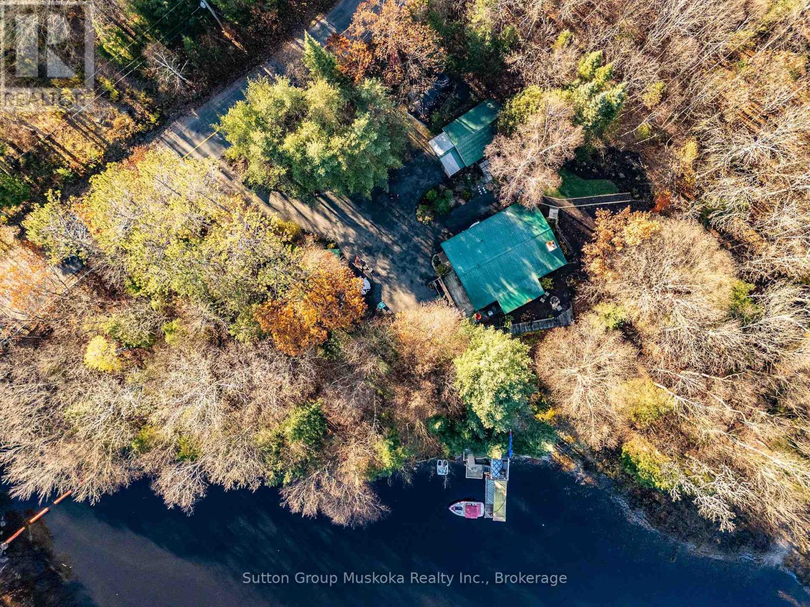 236 Hoodstown Road, Huntsville, Ontario  P1H 2J2 - Photo 10 - X12497082