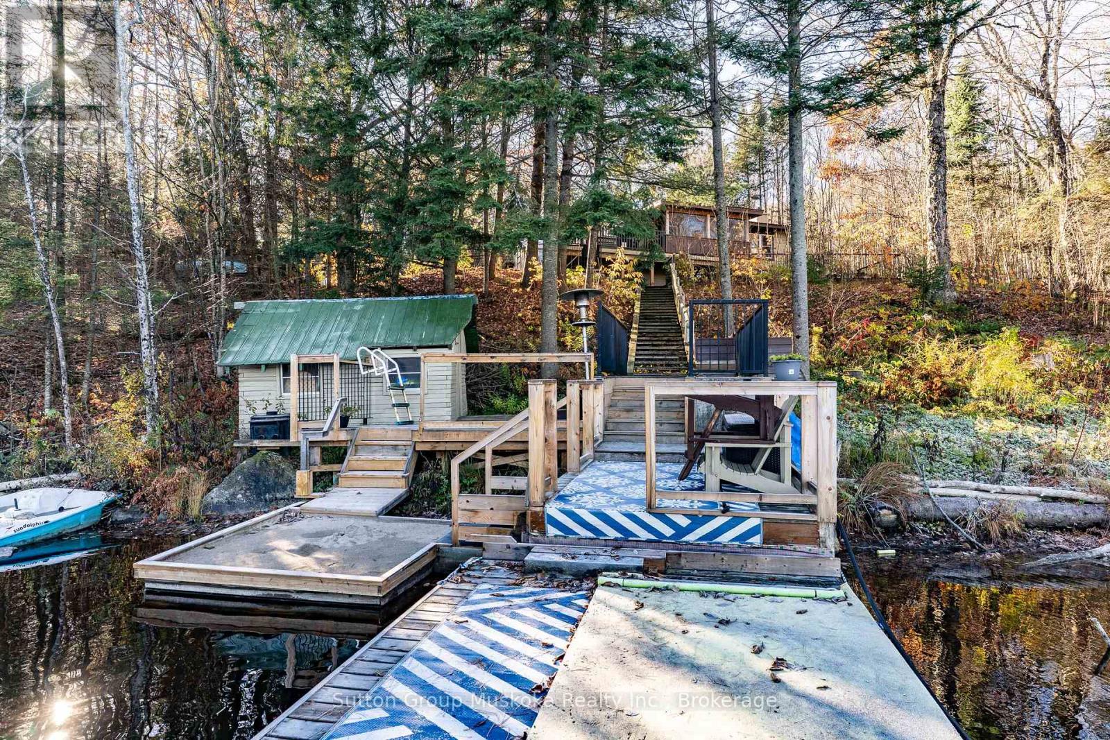 236 Hoodstown Road, Huntsville, Ontario  P1H 2J2 - Photo 17 - X12497082