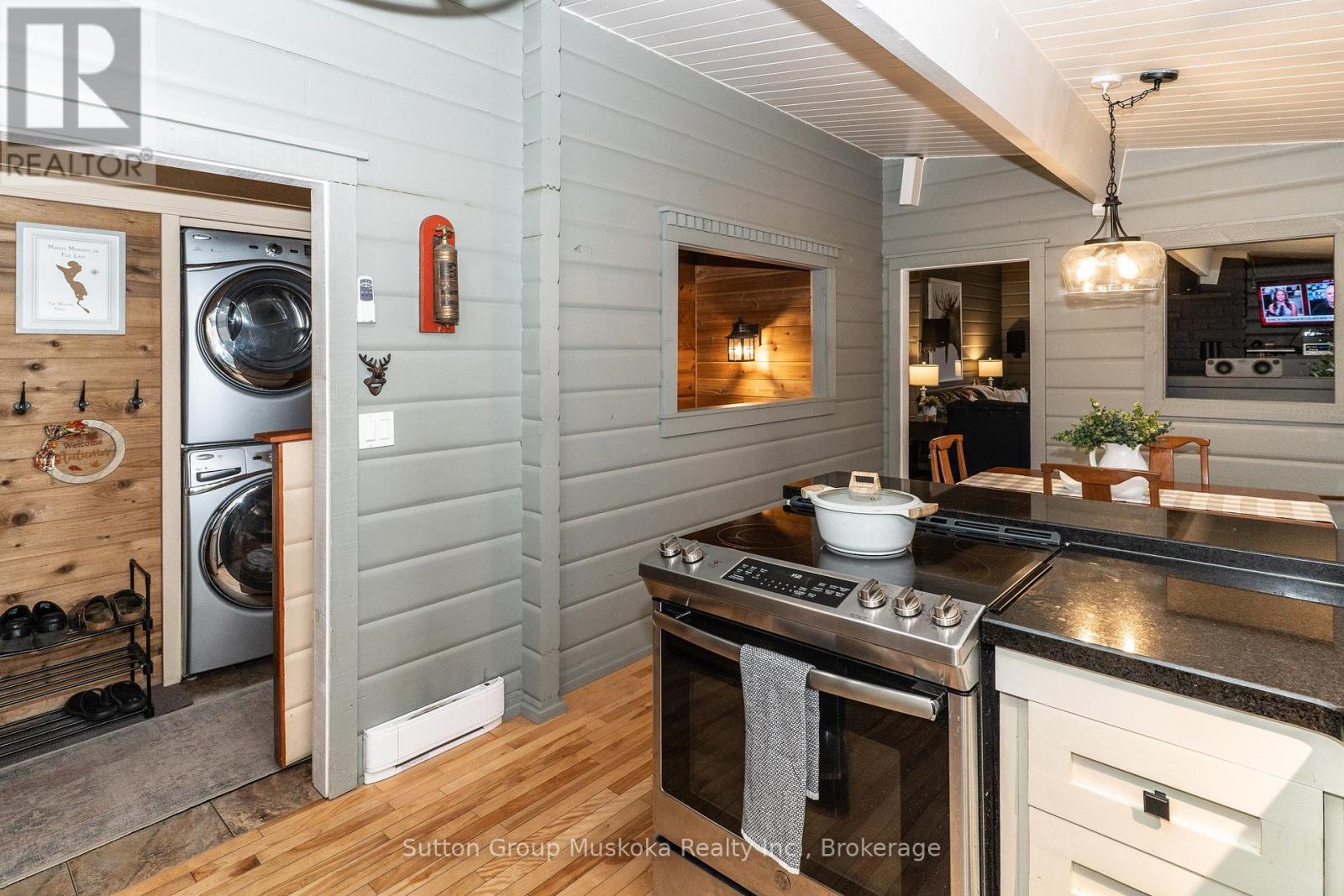 236 Hoodstown Road, Huntsville, Ontario  P1H 2J2 - Photo 21 - X12497082