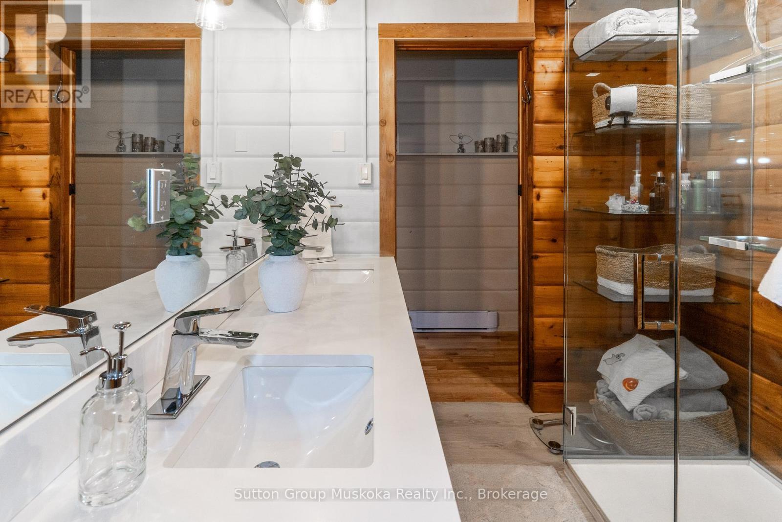 236 Hoodstown Road, Huntsville, Ontario  P1H 2J2 - Photo 41 - X12497082