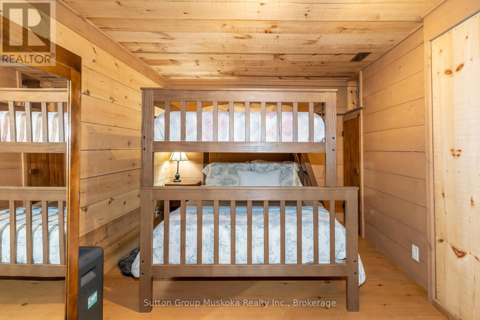 236 Hoodstown Road, Huntsville, Ontario  P1H 2J2 - Photo 46 - X12497082