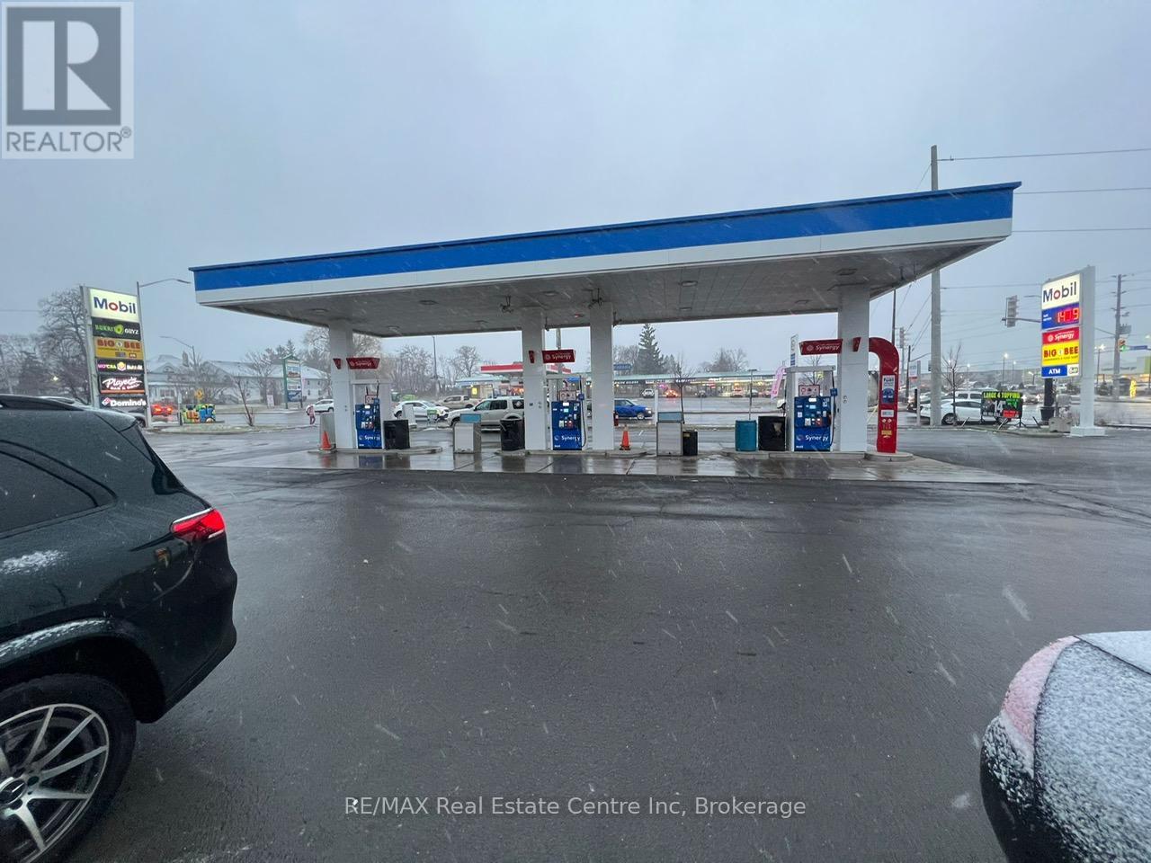 8209 LUNDY'S LANE, niagara falls (west wood), Ontario