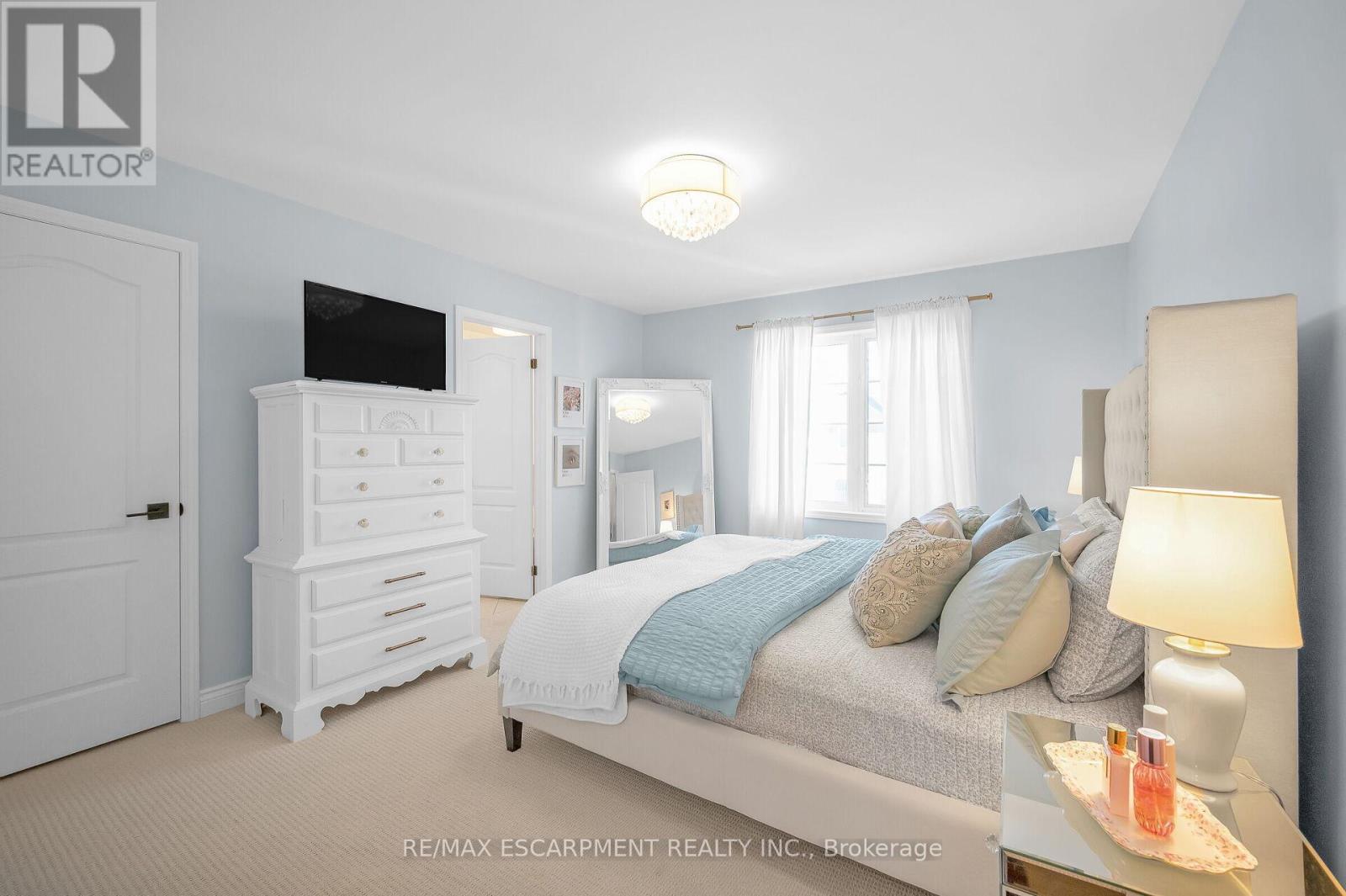 3140 Edgar Avenue, Burlington, Ontario  L7M 0A7 - Photo 25 - W12496884