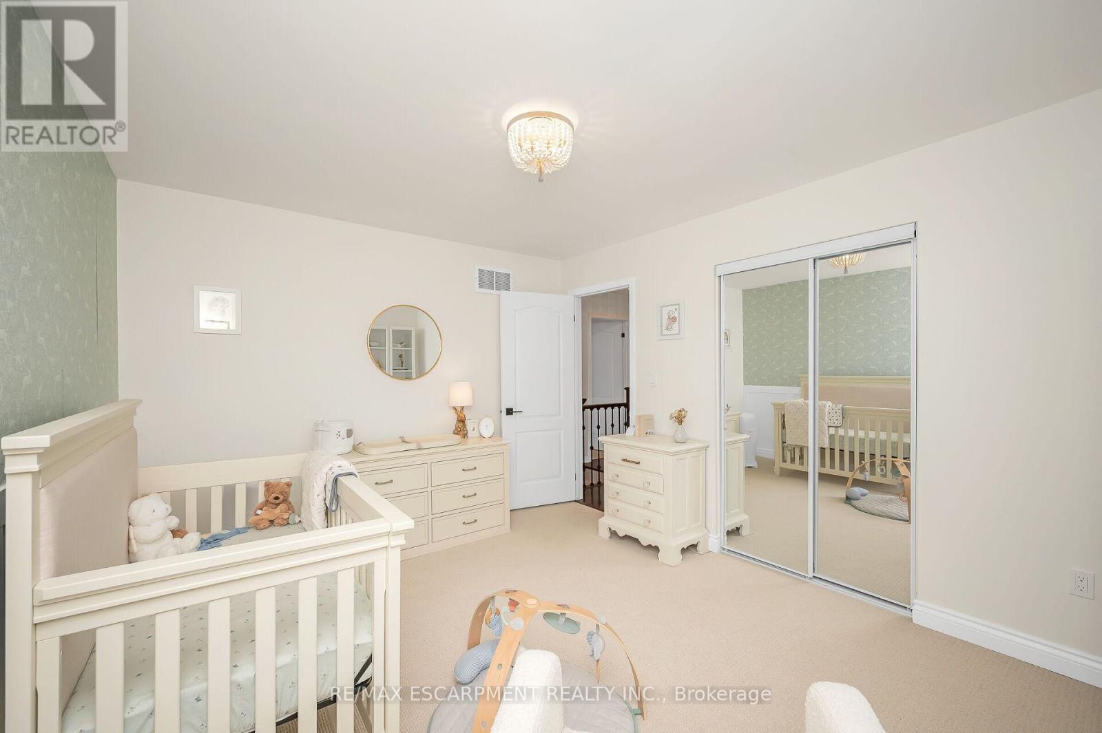 3140 Edgar Avenue, Burlington, Ontario  L7M 0A7 - Photo 29 - W12496884