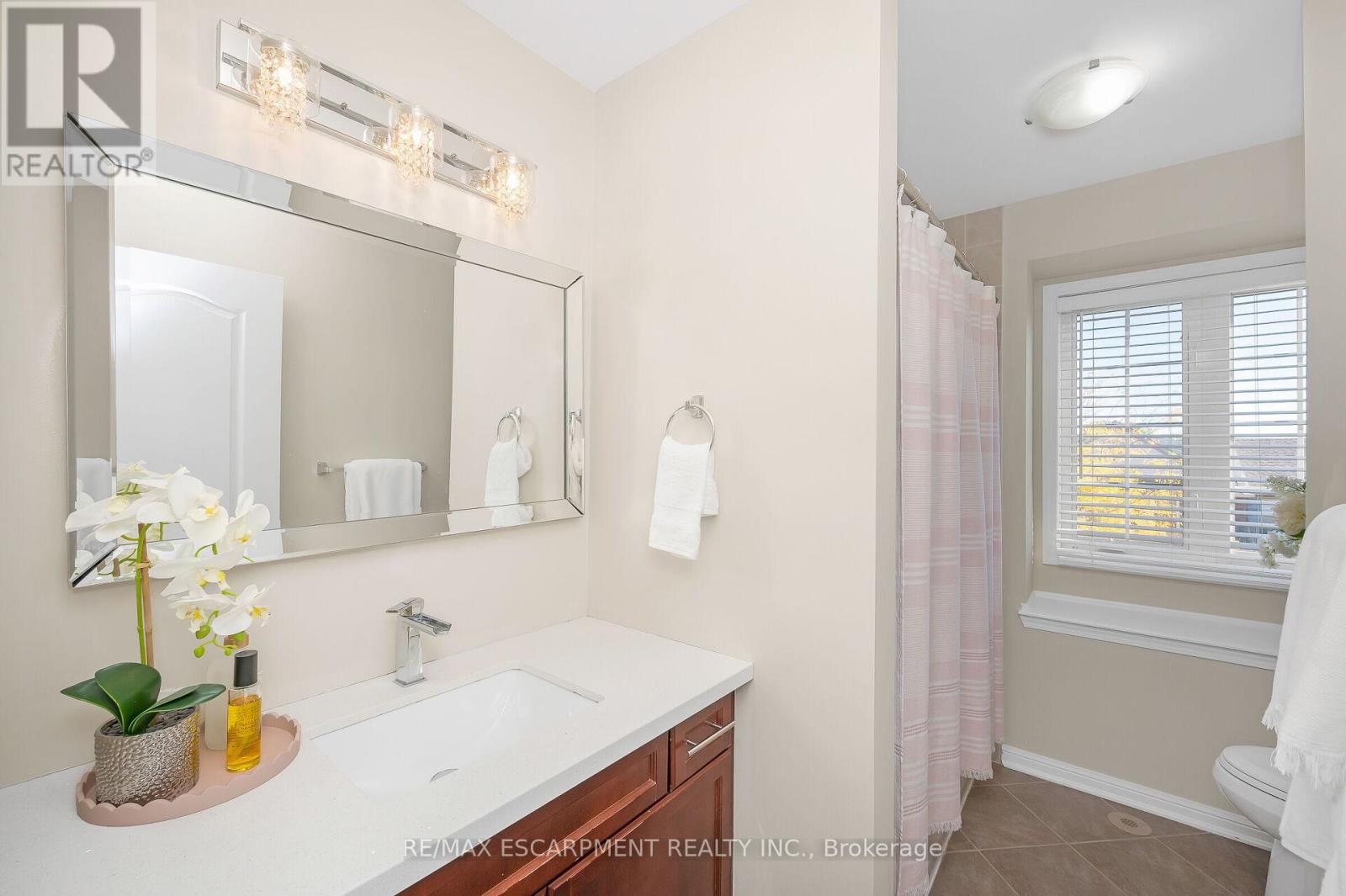 3140 Edgar Avenue, Burlington, Ontario  L7M 0A7 - Photo 30 - W12496884