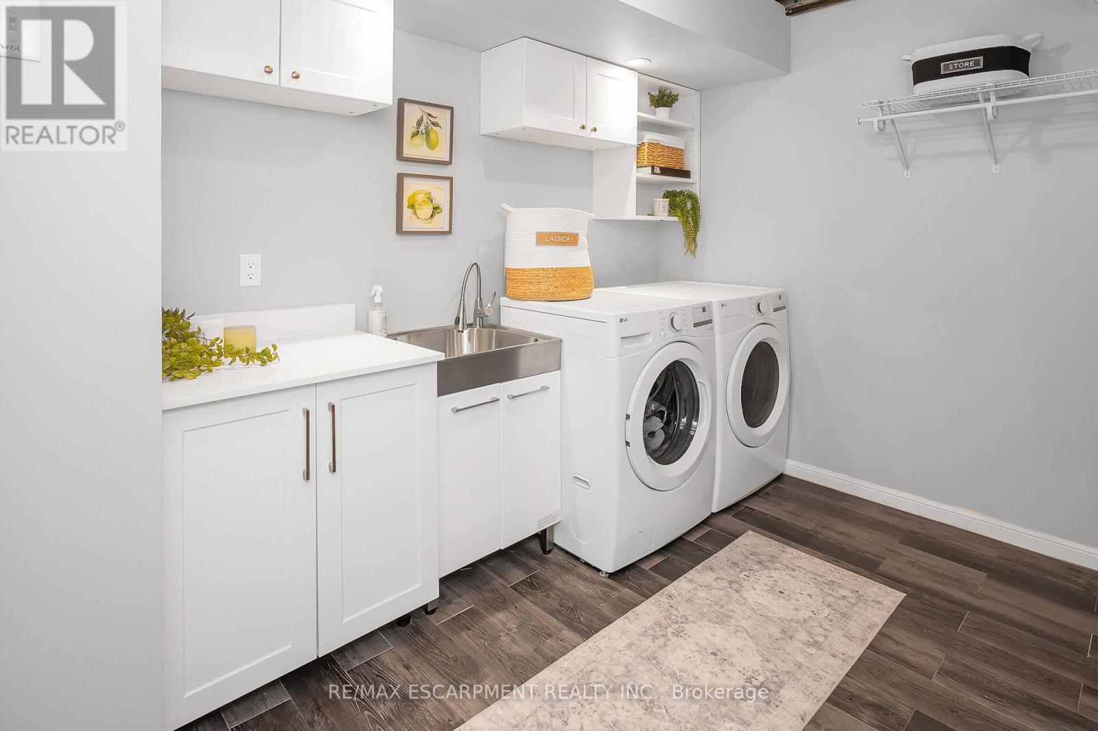 3140 Edgar Avenue, Burlington, Ontario  L7M 0A7 - Photo 9 - W12496884