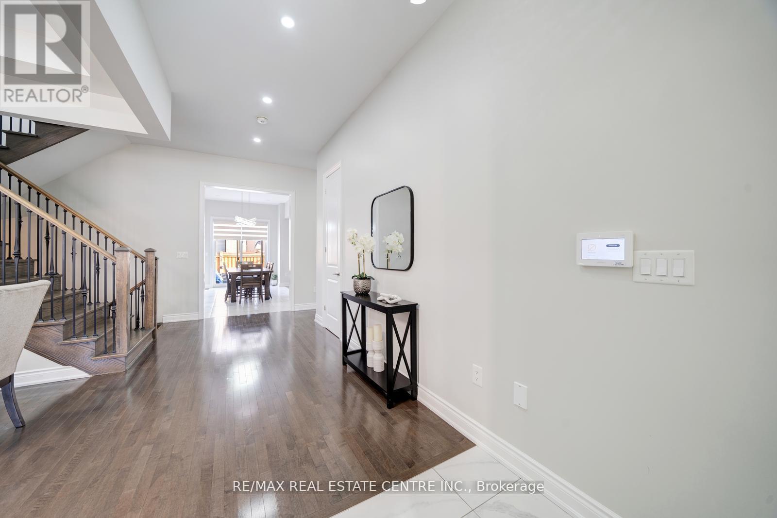 5 Carl Finlay Drive, Brampton, Ontario  L6P 4G4 - Photo 10 - W12496910