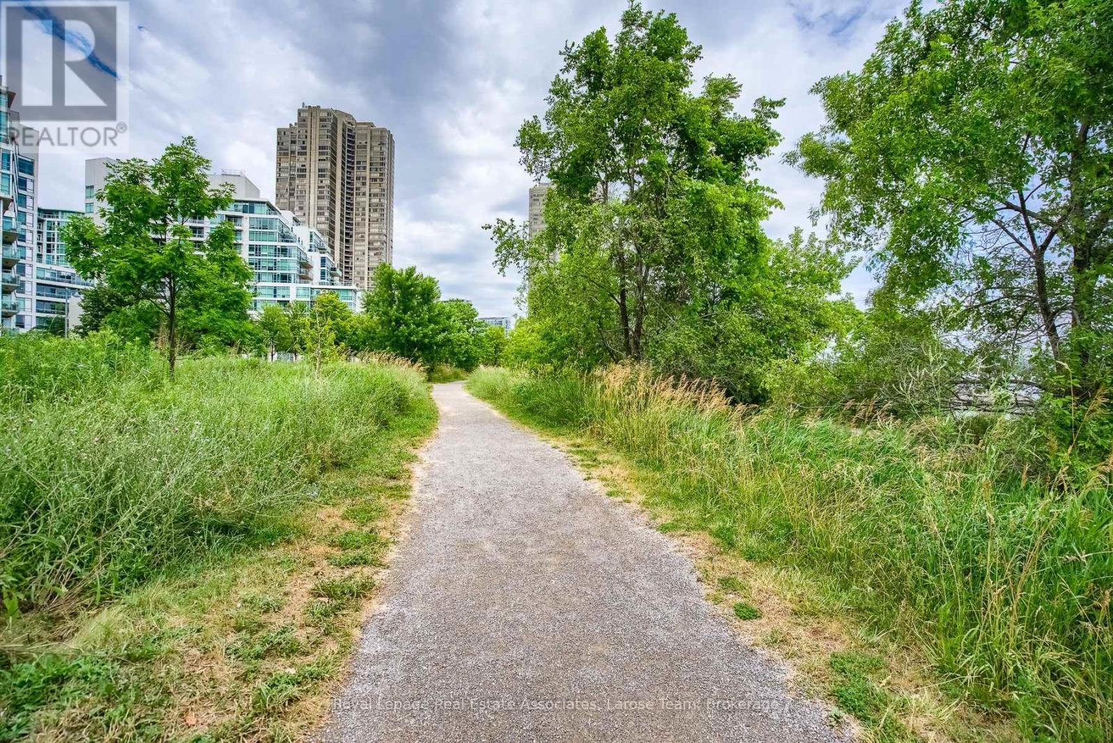 1707 - 3 Marine Parade Drive, Toronto, Ontario  M8V 3Z5 - Photo 32 - W12496926