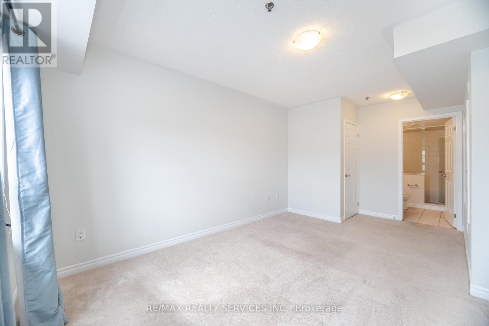 301 - 60 Baycliffe Crescent, Brampton, Ontario  L1P 1W7 - Photo 21 - W12496964