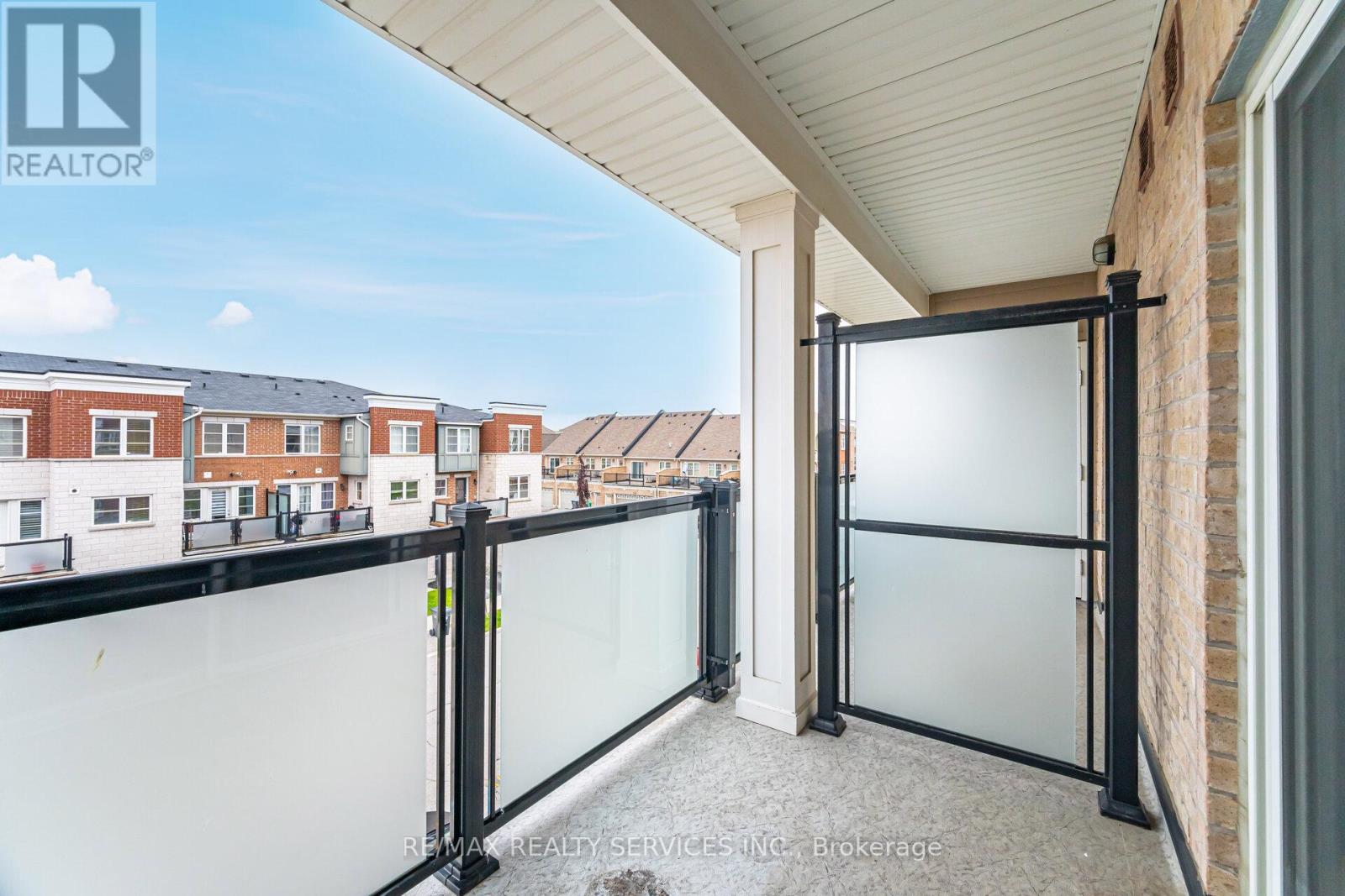 301 - 60 Baycliffe Crescent, Brampton, Ontario  L1P 1W7 - Photo 32 - W12496964